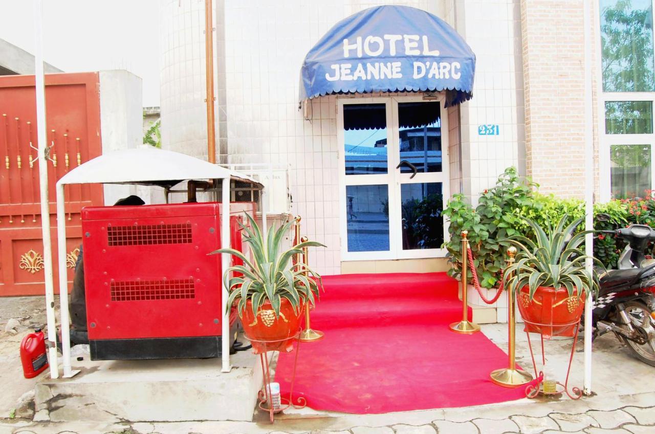 Hotel Residence Jeanne D'Arc Cotonú Exterior foto